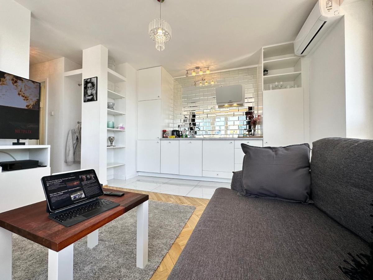 Appartement Platinum Metro X2 Wifi 350 Mbs Netflix Hbo Appletv à Varsovie Extérieur photo